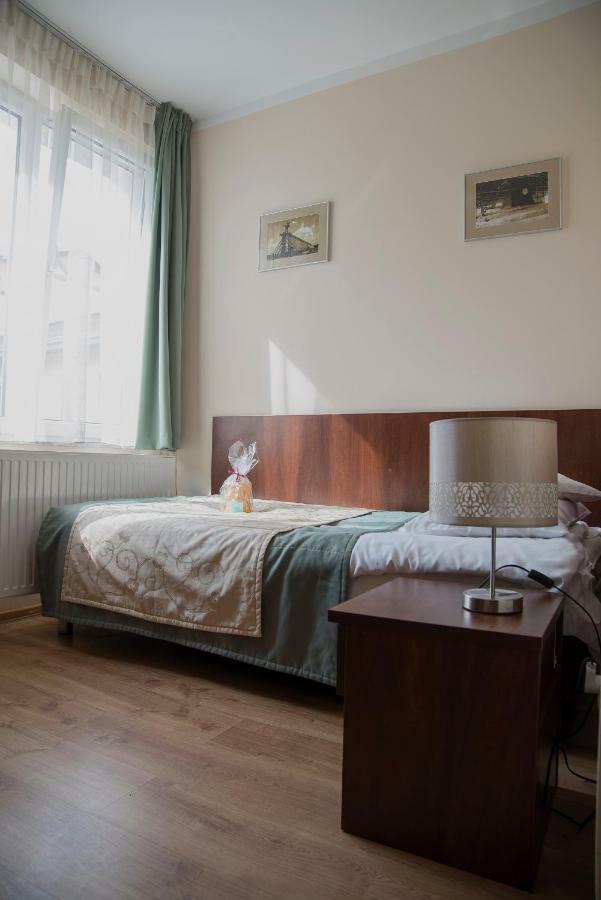 Sanatorium Uzdrowiskowe Lacznosc Hotell Ciechocinek Eksteriør bilde